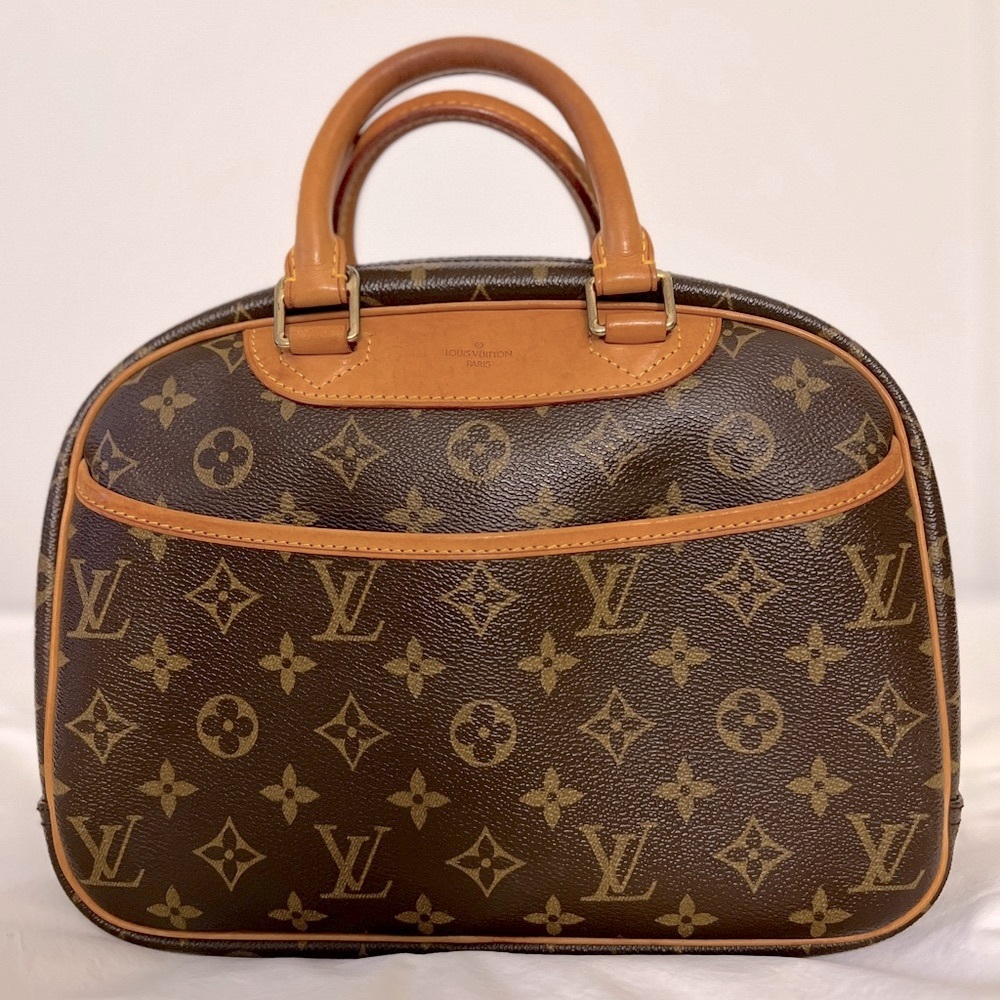 Black Friday Sale! VGUC Authentic Louis Vuitton Monogram Canvas Trouville